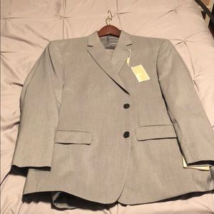 Beautiful Men’s Michael Kors Suit